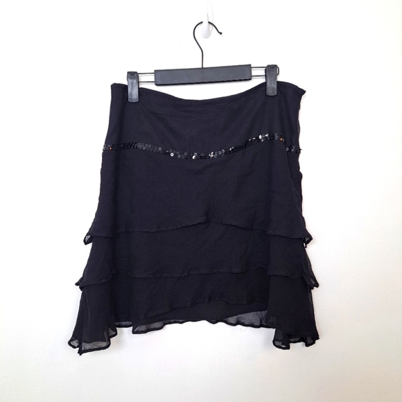 Vintage Black 100% Silk Tiered Ruffle Sequin Glam Y2K Gothic Mini Skirt Size 8 - Picture 1 of 8